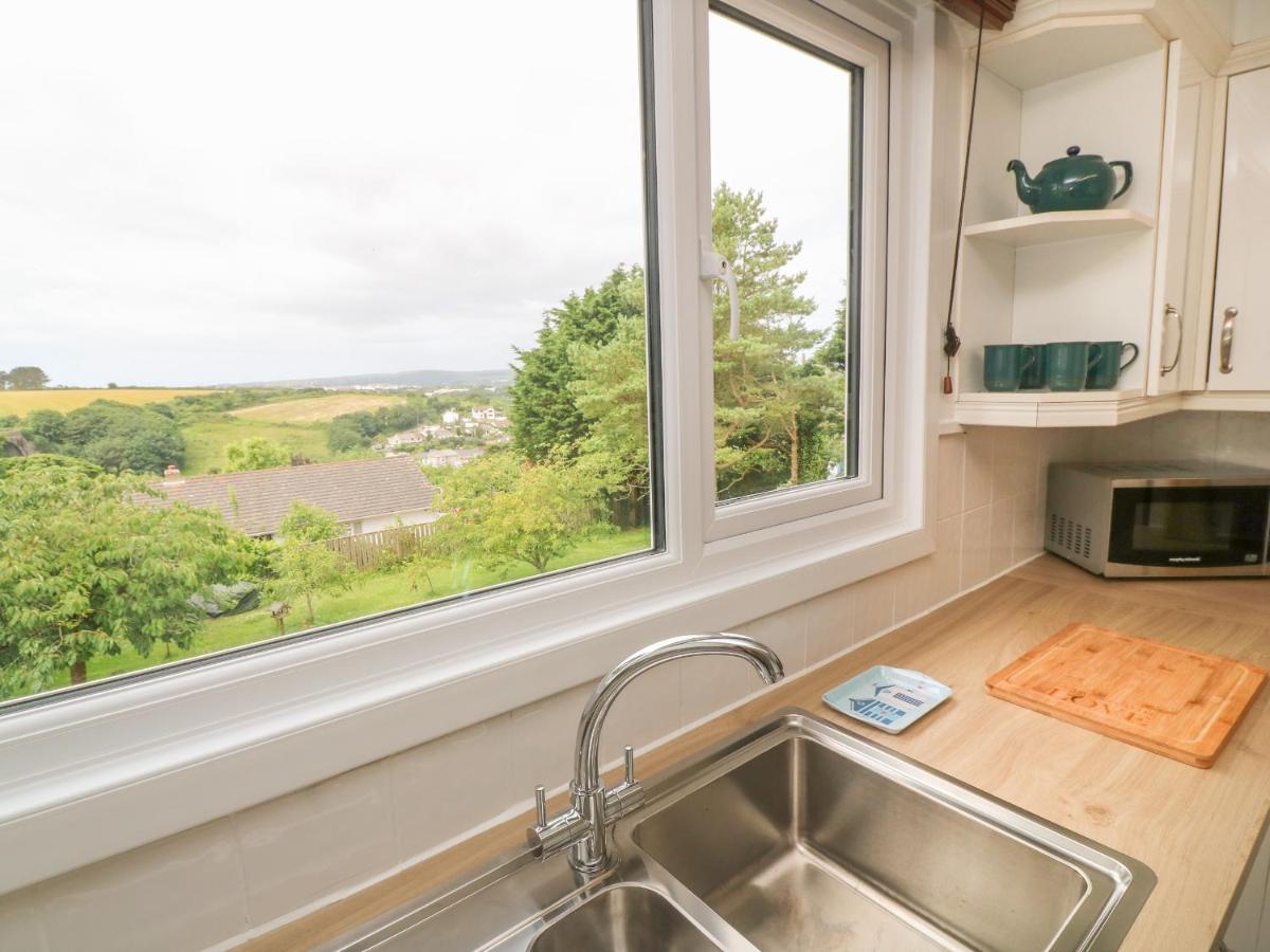 Little Valley View Apartment *